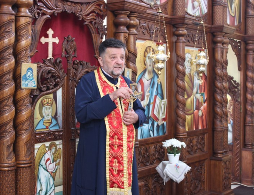 NOVI GRAD, JUNE 13 /SRNA/ – Icons are holy relics that should be respected and belong in Orthodox churches and Orthodox homes, whose protectors they are, Nemanja Vidić, parish priest of the Novi Grad parish, told SRNA.