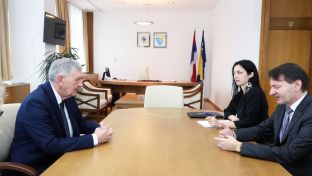 Сарајево- Радмановић,  Пакурету