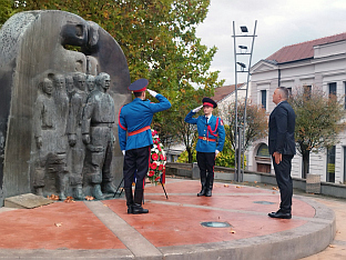 Република Српска - Влада - Минић -полагање вијенаца