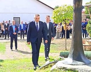 Република Српска - Бијељина - "Орао" - полагање вијенаца