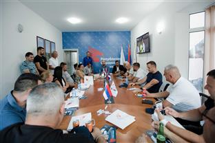 Република Српска - Лопаре - политичке странке