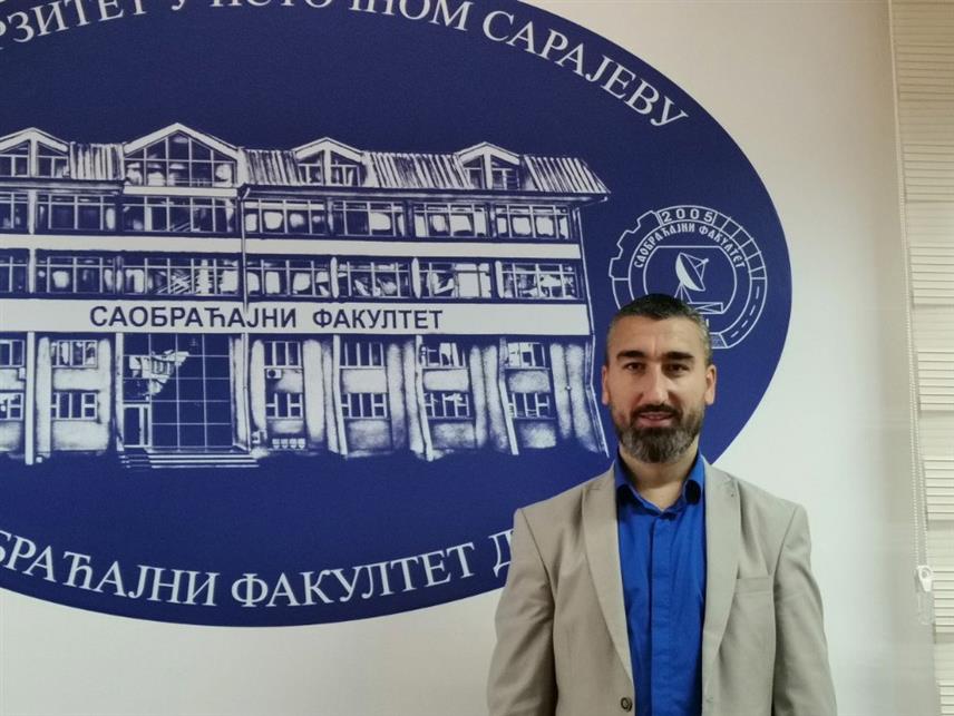 ДОБОЈ, 30. ОКТОБРА /СРНА/ - Предсједник Програмског одбора Конференције Жељко Стевић.