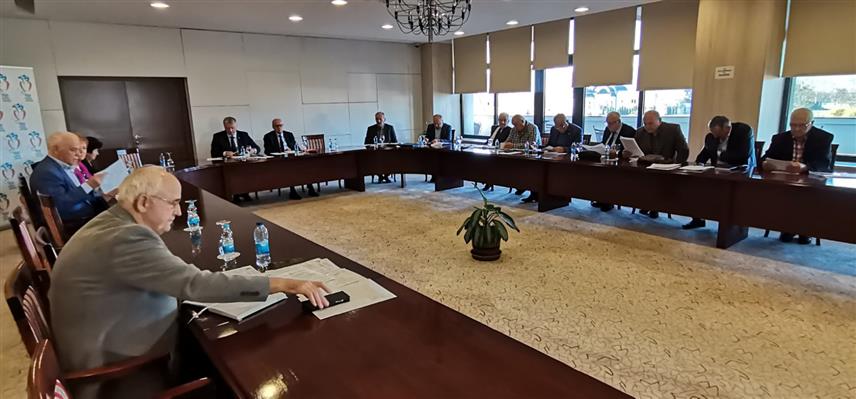ДОБОЈ, 31. ОКТОБРА /СРНА/ - Предсједник Удружења пензионера Републике Српске Ратко Трифуновић у Теслићу гдје се одржава сједница Управног одбора Удружења пензионера Српске истакао је да су задовољене све претпоставке да јануарско редовно усклађивање пензија износи око 10 одсто.	

