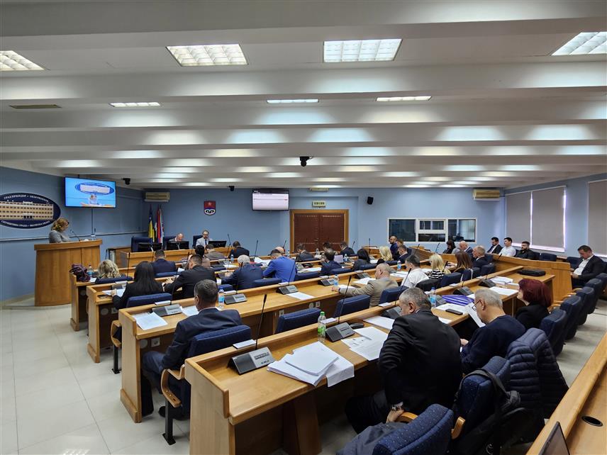 ПРИЈЕДОР, 19. НОВЕМБРА /СРНА/ - Сједница Скупштине града Приједора.