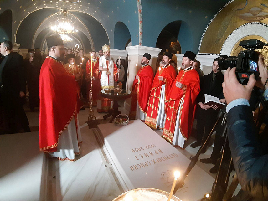 	БЕОГРАД, 20. НОВЕМБРА /СРНА/ - Помен поводом пет година од упокојења блаженопочившег патријарха српског Иринеја служен је данас у Храму Светог Саве у Београду.