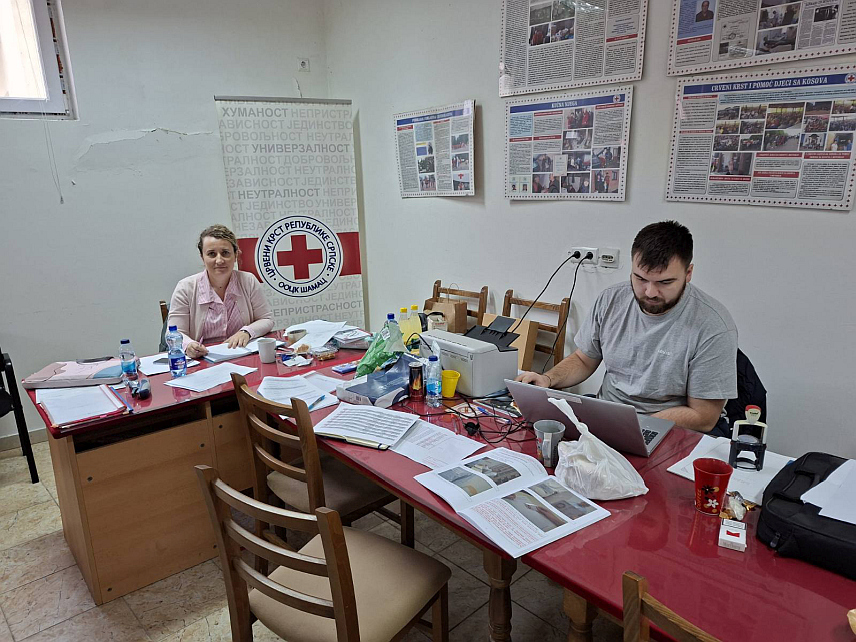 ШАМАЦ, 23. НОВЕМБАР /СРНА/ - У Шамцу је на пријевременим предсједничким изборима гласало 5.396 грађана или 35,82 одсто