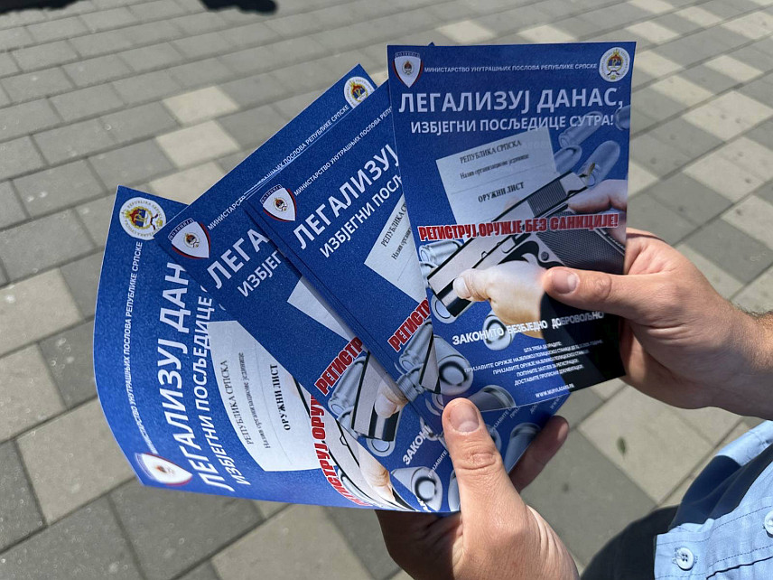 БАЊАЛУКА, 25. НОВЕМБРА /СРНА/ - Министарство унутрашњих послова /МУП/ Републике Српске подсјећа грађане да до краја године могу да региструју ватрено оружје за које не посједују дозволу, без санкција и доказа о поријеклу.