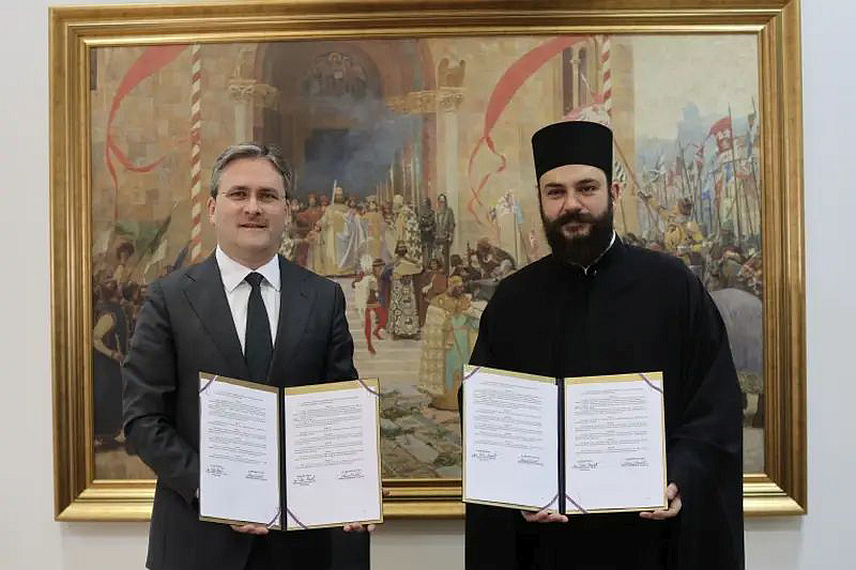БЕОГРАД, 25. ДЕЦЕМБРА /СРНА/ - Министарство културе Србије и манастир Манасија потписали су уговор вриједан 89.350.000 динара /око 762.000 евра/ о реконструкцији и презентацији манастирског комплекса, задужбине Светог деспота Стефана Лазаревића, а крајњи циљ је номинација за упис у Унесков регистар свјетске непокретне културне баштине.