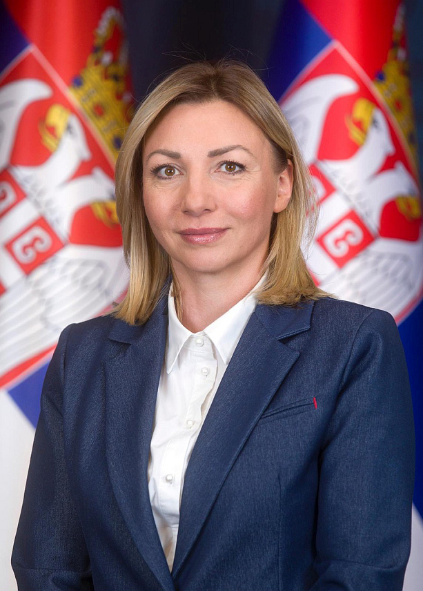 БЕОГРАД, 6. ДЕЦЕМБРА /СРНА/ - Министарка без портфеља у Влади Србије Татјана Мацура, задужена за родну равноправност, спречавања насиља над женама и економско и политичко оснаживање жена.