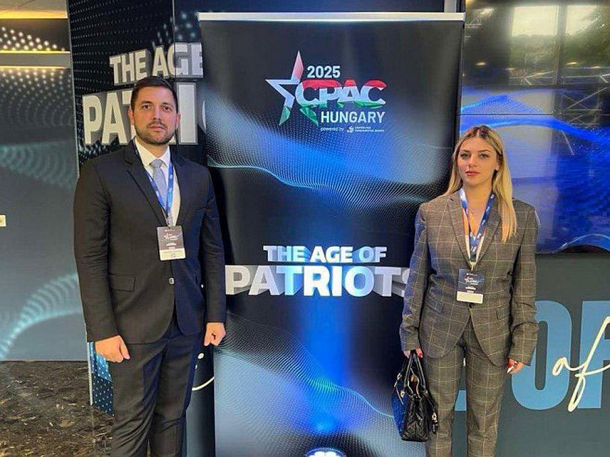 БАЊАЛУКА, 30. МАЈА /СРНА/ - Предсједник Младих социјалдемократа Ивона Пејашиновић и помоћник министра за међународну сарадњу Немања Ковачевић учествовали су у дводневној Конференцији конзервативне политичке акције.