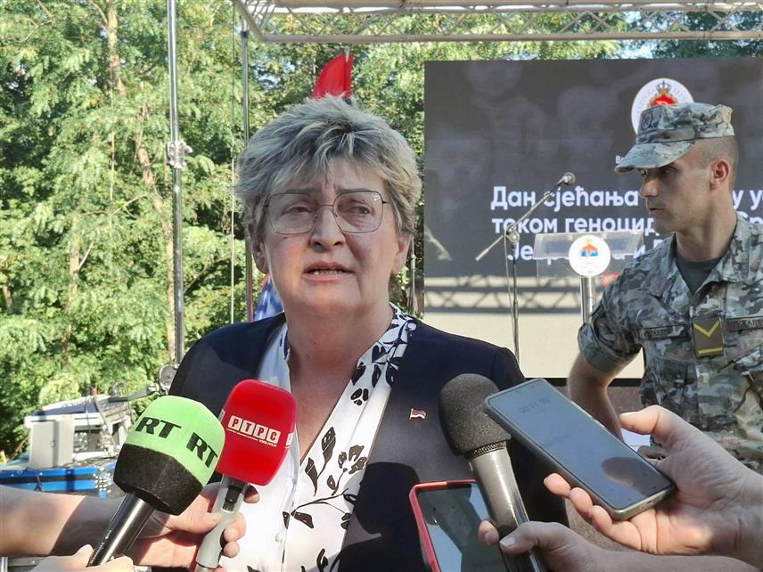 ПРИЈЕДОР, 19. ЈУЛА /СРНА/ - Усташе су у Независној Држави Хрватској /НДХ/ покушали да истријебе Србе убијајући на најстарвичнији, најмонструознији и најсвирепији начин дјецу од новорођенчади до четрнаестогодишњака, рекла је данас у Приједору изасланик предсједника Републике Српске Мира Згоњанин.