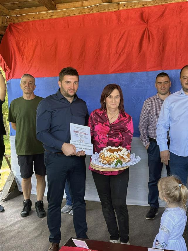 РОГАТИЦА, 2. АВГУСТА /СРНА/ - Колач Бранке Сорак изабран је за најљепши славски колач у оквиру традиционалне манифестације "Илиндански сабор 2025“.