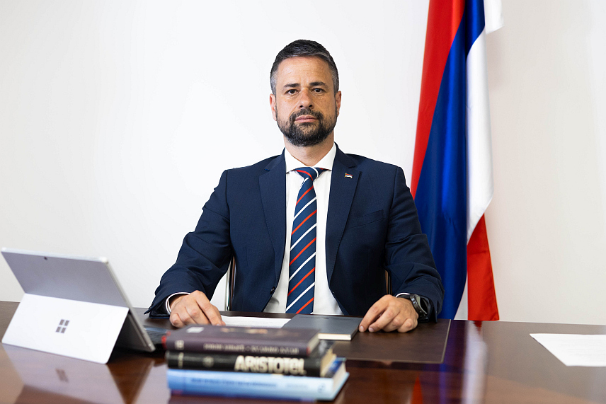 САРАЈЕВО, 11. СЕПТЕМБРА /СРНА/ - Министар финансија и трезора у Савјету министара Срђан Амиџић.