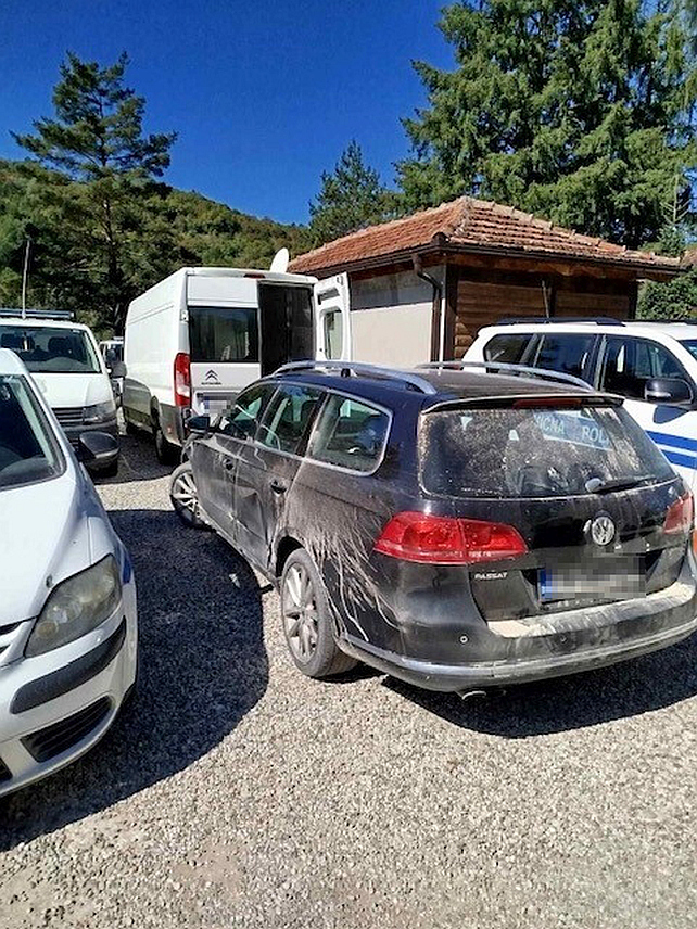 САРАЈЕВО, 22. СЕПТЕМБРА /СРНА/ - У граничном појасу општине Фоча данас је спријечено кријумчарење девет малољетних миграната из Египта.	