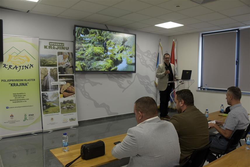 БАЊАЛУКА, 9. СЕПТЕМБРА /СРНА/ - Покренута је дигитална платформа "Упознај Крајину" чији је циљ да на савремен начин представи природне љепоте, културно насљеђе и привредне потенцијале Крајине, са посебним акцентом на пољопривреду, туризам и локални развој.