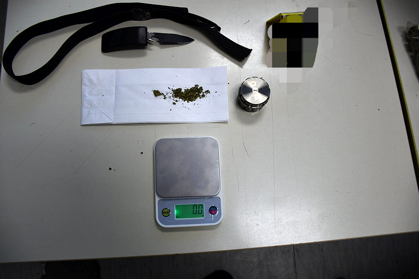 БИЈЕЉИНА, 20. ЈАНУАРА /СРНА/ - Бијељинска полиција ухапсила је лице из тог града чији су иницијали Ј.С. код кога је пронађена марихуана.