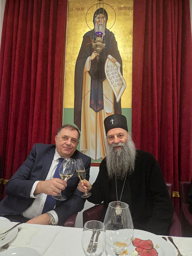 БЕОГРАД, 20. ЈАНУАРА /СРНА/ - Лидер СНСД-а Милорад Додик присуствује прослави Јовањдана, крсне славе Његове светости патријарха српског Порфирије на Новом Београду.