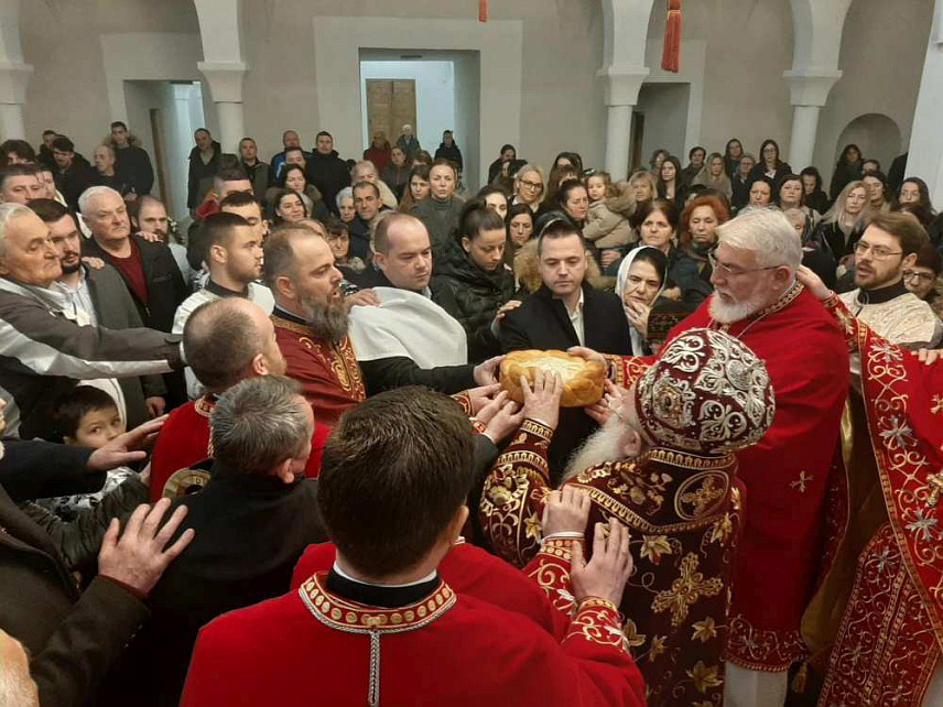 ФОЧА, 27. ЈАНУАРА /СРНА/ - Светосавски храм у Фочи свечано је обиљежио храмовну и свесрпску славу Светог Саву.