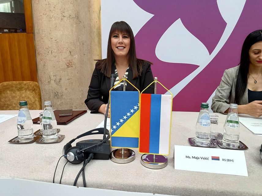 БЕОГРАД, 7. ОКTОБРА /СРНА/ - Директор Центра за једнакост и равноправност полова Српске Маја Векић на другој Међународној конференцији високог политичког нивоа о политичком и економском оснаживању жена у Београду.