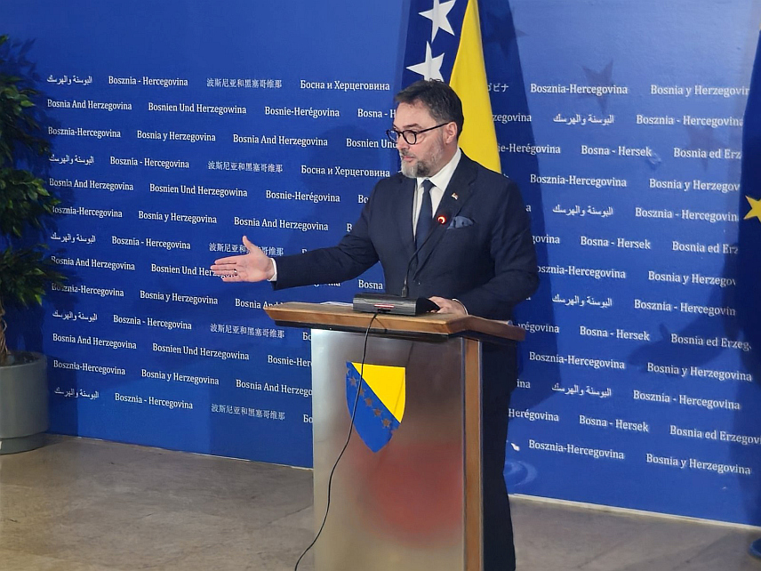 САРАЈЕВО, 25. ФЕБРУАРА /СРНА/ - Замјеник предсједавајућег Савјета министара Сташа Кошарац након сједнице Савјета министара.