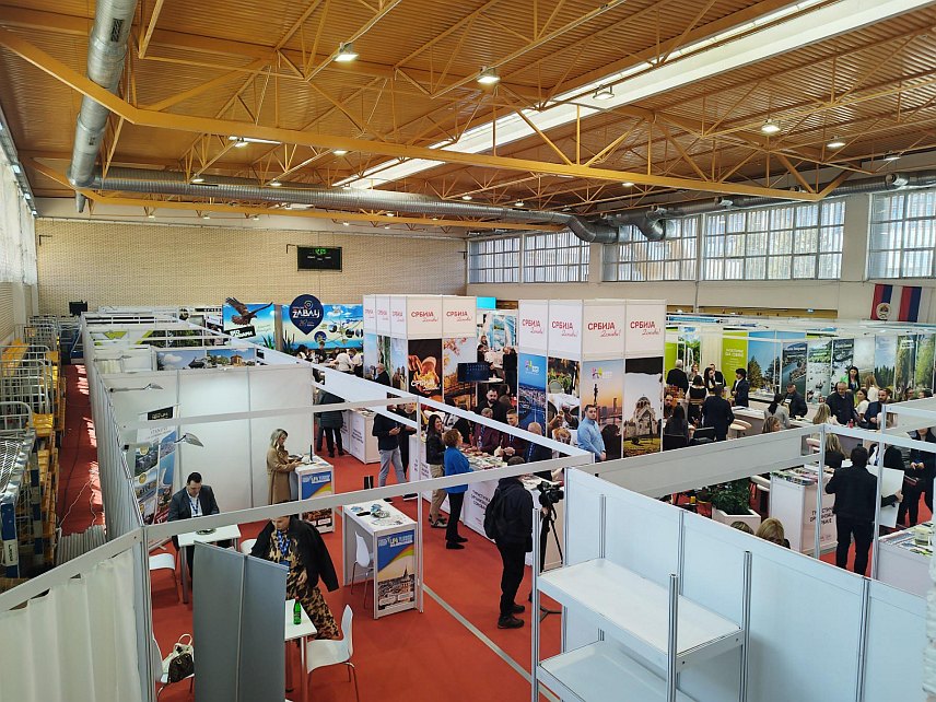 БАЊАЛУКА, 27. ФЕБРУАРА /СРНА/ - Премијер Републике Српске Саво Минић и предсједник Покрајинске владе Војводине Маја Гојковић отворили су свечано Међународни сајам туризма "Бањалука 2026" који је окупио више од 150 излагача из Републике Српске и земаља региона.