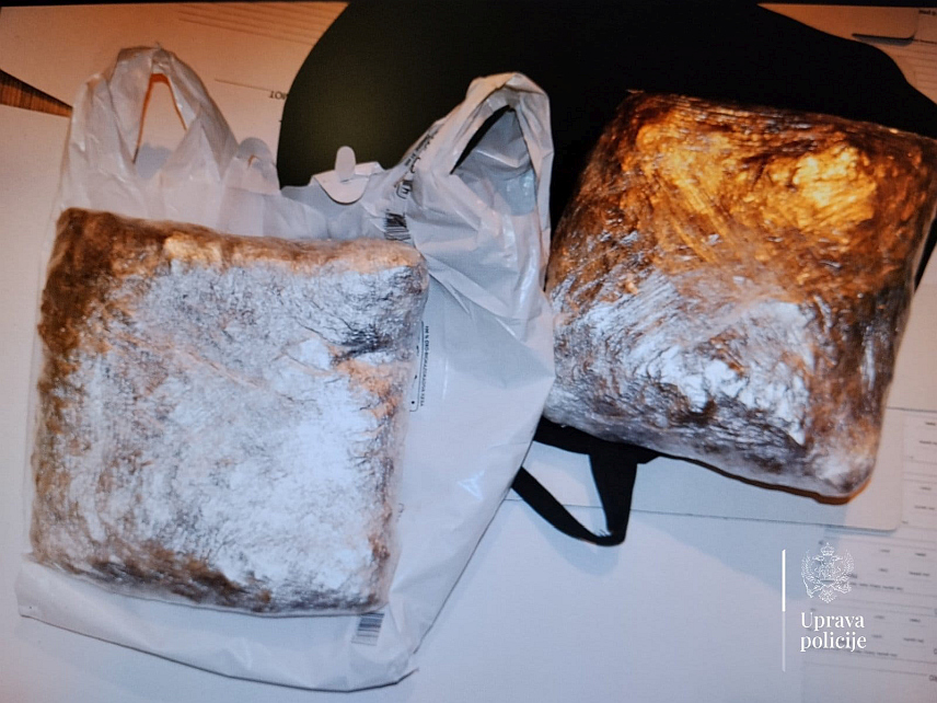 ПОДГОРИЦА, 12. МАРТА /СРНА/ - Полиција је пронашла више од два килограма марихуане код мушкарца из Пљеваља, након чега је ухапшен.