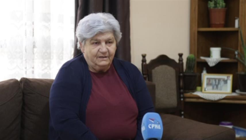 ИСТОЧНА ИЛИЏА, 15. МАРТА /СРНА/ - Јованка Пејић, која је у протеклом рату изгубила сина Бојана, изјавила је Срни да је егзодус сарајевских Срба једна од највећих трагедија које су задесиле српски народ у посљедњем рату и да многи у Републици Српској нису свјесни колику су жртву поднијели Срби из Сарајева.