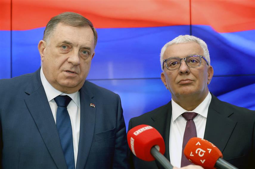 БАЊАЛУКА, 20. МАРТА /СРНА/ - Предсједник СНСД-а Милорад Додик са предсједником Скупштине Црне Горе Андријом Мандићем. /фото:Борислав Мандић/