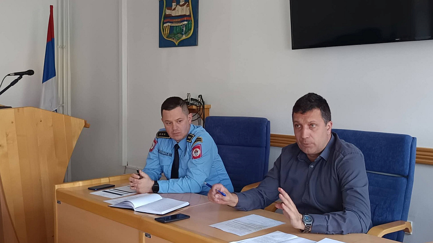 ПЕТРОВО , 25.МАРТА /СРНА/ - На подручју општине Петрово од 2020. до 2025. године евидентирано је укупно 118 саобраћајних незгода у којима је погинуо један пјешак, рекао је командир Полицијске станице Данило Јеремић.