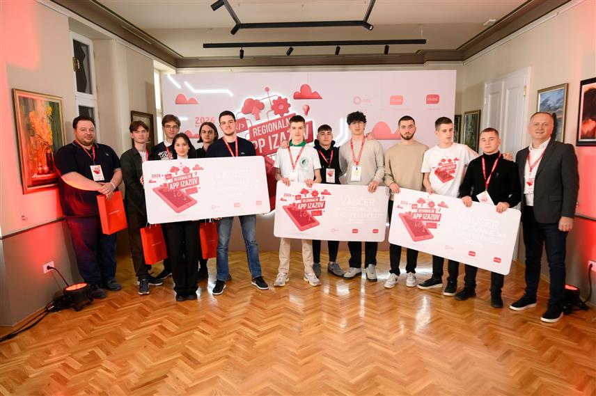 БАЊАЛУКА, 25. МАРТА /СРНА/ - Чланови тимова "Три мускетара" из Мостара, "Еко траг" из Ниша и "Супорт" из Подгорице побједници су такмичења у изради мобилних апликација "Регионални ап изазов" за средње школе, који су заједно организовале чланице Телеком Србија групе - "М:тел" БиХ, "Мтс" и "М:тел" Црна Гора.