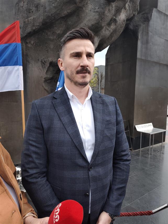 БИЈЕЉИНА, 26. МАРТА /СРНА/ - Предсједник Градске организације породица заробљених и погинулих бораца и несталих цивила Дарко Стевић.