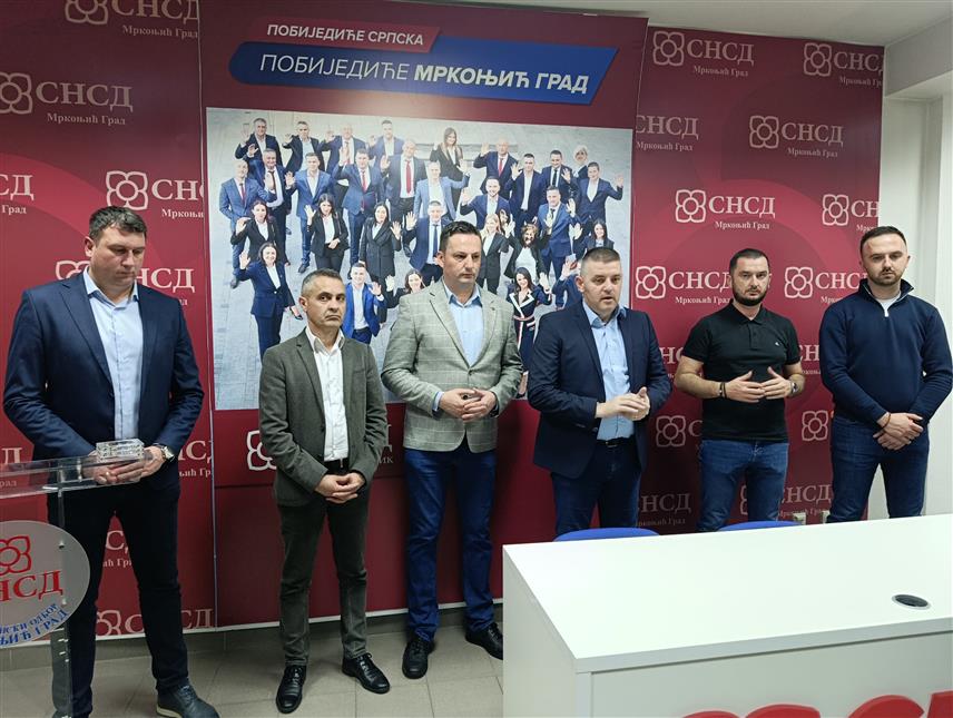 МРКОЊИЋ ГРАД, 29. МАРТА /СРНА/ - Општински одбор Савеза независних социјалдемократа /СНСД/ у Мркоњић Граду обиљежио је вечерас 28 година од оснивања.