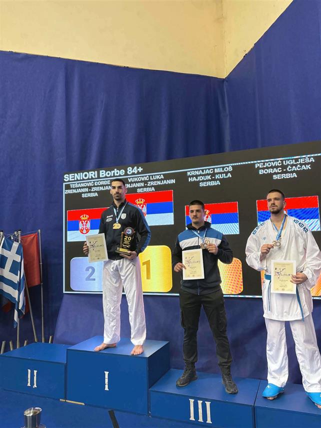 БИЈЕЉИНА, 30. МАРТА /СРНА/ - Бијељинац Лука Вуковић освојио је прво мјесто у категорији плус 84 на државном сениорском првенству Србије у каратеу које је одржано протеклог викенда у Чачку.