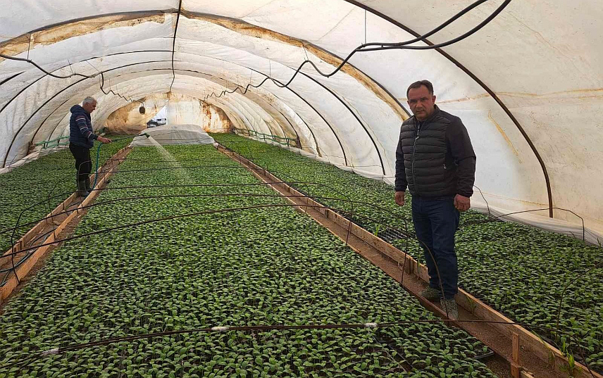 БИЈЕЉИНА, 5. МАРТА /СРНА/ - Представници Подручне привредне коморе Бијељина посјетили су породично привредно друштво "Мамекс" и оцијенили да се успјешно баве производњом, откупом и прерадом поврћа и воћа са простора Семберије, саопштено је из Коморе.