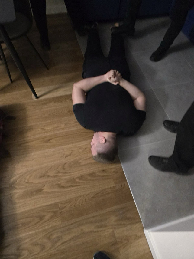 БАЊАЛУКА, 7. МАРTА /СРНА/ - Лице из Београда чији су иницијали П.Г, за којим је београдски Интерпол расписао међународну црвену потјерницу због кривичног дјела из области злоупотребе дроге, ухапшено је на подручју Бањалуке.