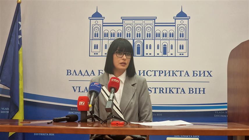 БРЧКО, 22. АПРИЛА /СРНА/ - Влада Брчко дистрикта одобрила је 450.000 КМ за борачка удружења, рекла је шеф Одјељења за стручне и административне послове Милијана Симић.