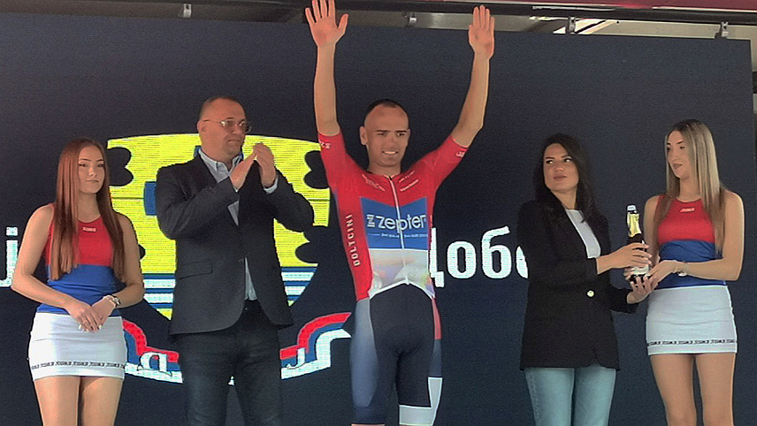 ДОБОЈ, 25. АПРИЛА /СРНА/ - Репрезентативац Србије Душан Рајовић побједник је 20. Међународне бициклистичке трке "Београд – Бањалука 2026".