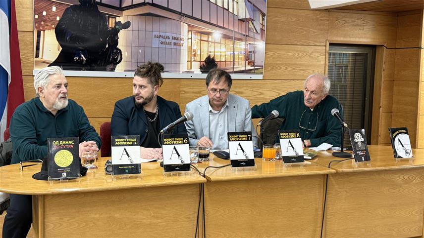 БИЈЕЉИНА, 3. АПРИЛА /СРНА/ - У Бијељини је одржан Фестивал хумора и сатире, који је окупио двадесетак афористичара из Србије, Хрватске и Републике Српске.