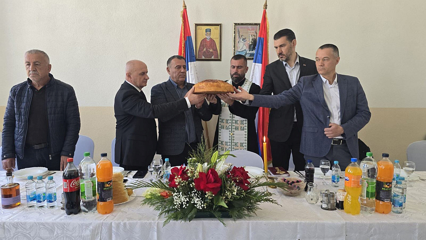 КУПРЕС, 7. АПРИЛА /СРНА/ - Министар енергетике и рударства Републике Српске Петар Ђокић је данас присуствовао обиљежавању Благовијести, славе Купреса у Републици Српској и Дана ове општине.