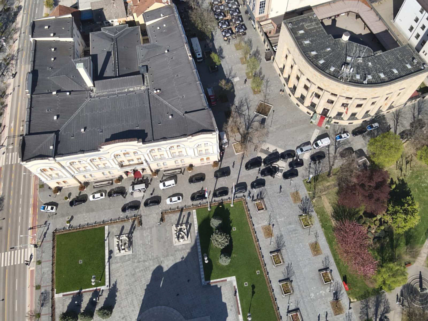 БАЊАЛУКА, 8. АПРИЛА /СРНА/ - Припадници Министарства унутрашњих послова /МУП/ Републике Српске успјешно су осигурали боравак високопозициониране иностране делегације током посјете Републици Српској и све планиране активности несметано су реализоване.