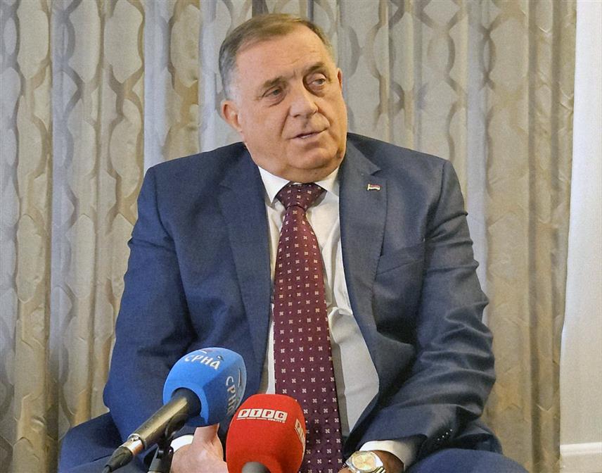 МОСКВА, 27. МАЈА /СРНА/ - Предсједник СНСД-а Милорад Додик - изјава новинарима из Републике Српске.