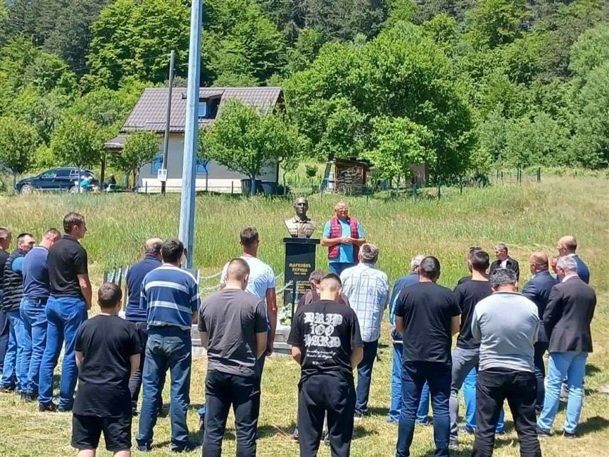 ВИШЕГРАД, 13. ЈУНА /СРНА/ - У селу Кочарим код Вишеграда данас је обиљежено 35 година од формирања Кочаримског одреда Војске Републике Српске који је имао значајну улогу у одбрани српског становништва у Одбрамбено-отаџбинском рату.