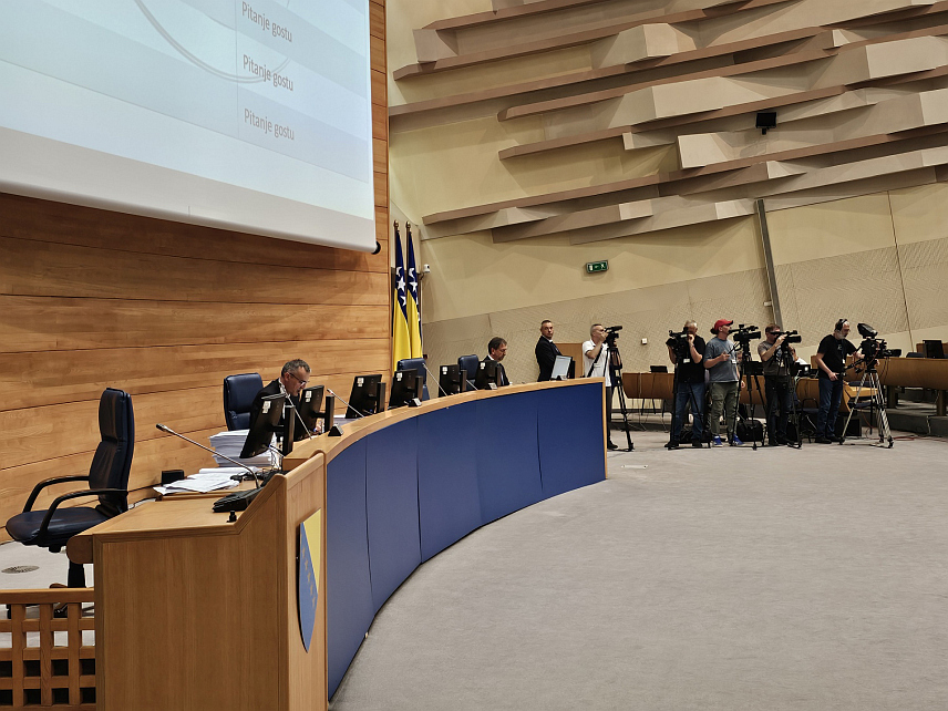 САРАЈЕВО, 30. ЈУНА /СРНА/ - Сједница Представничког дома Парламентарне скупштине БиХ.