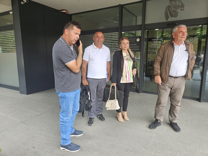 ПРИЈЕДОР, 3. ЈУНА /СРНА/ - Одбор повјерилаца рибњака Саничани у стечају.