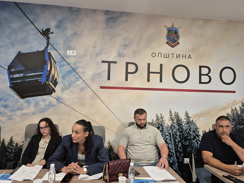 ТРНОВО, 3. ЈУЛА /СРНА/ - Скупштина општине Трново.
