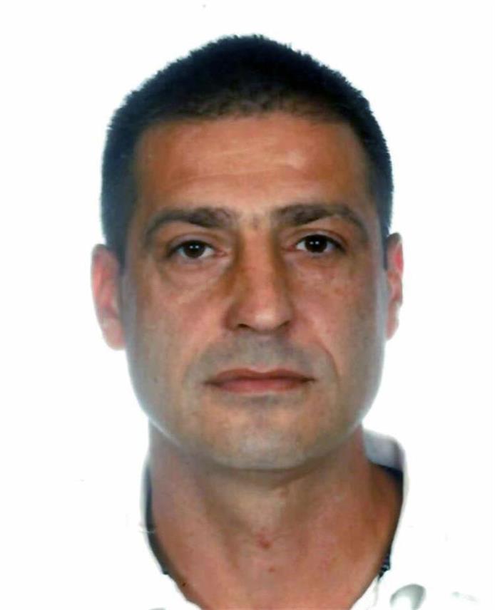ЧАКОВЕЦ, 5. ЈУЛА /СРНА/ - Полицијска управа међимурска објавила је фотографију мушкарца осумњиченог за покушај убиства у Чаковцу за којим трага и апелује на грађане да му се не приближавају уколико га уоче, ради властите безбједности, већ да га пријаве полицији.