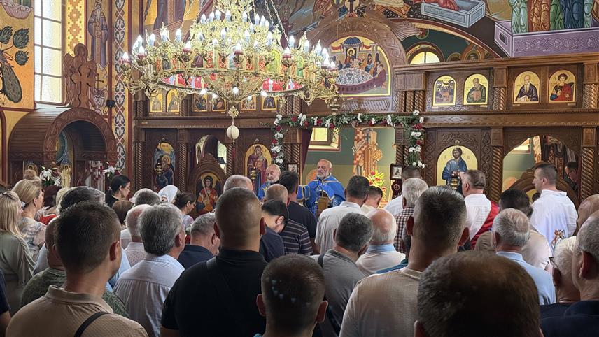 МАГЛАЈ, 2. АВГУСТА /СРНА/ - Код Цркве Светог пророка Илије у Маглају данас је у присуству бројних вјерника прослављен Илиндан, слава овог храма и заштитника црквене општине Маглај.