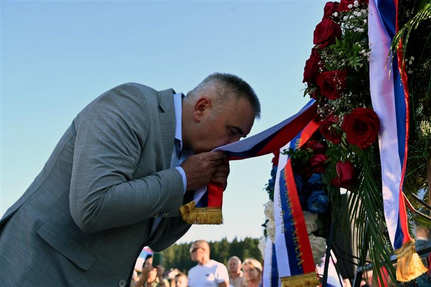РИБНИК, 2. АВГУСТА /СРНА/ - Предасједник Владе Републике Српске Саво Минић истакао је да је са обиљежавања Илиндана у Ситници код Рибника, којем присустввује и предсједник Србије Александар Вучић, поручено да ће чувати слободу, јединство и духовне вриједности српског народа.