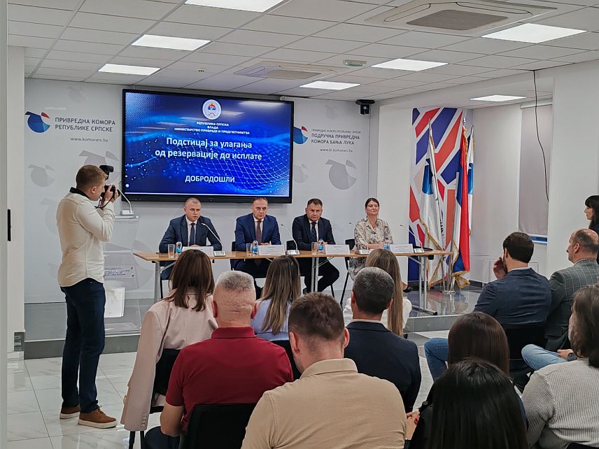 БАЊАЛУКА, 22. СЕПТЕМБРА /СРНА/ - Министар привреде и предузетништва Републике Српске Раденко Бубић рекао је да је за подстицаје за предузећа у 2026. години издвојено 23 милиона КМ, те да се нада да би овај износ наредне године могао да буде повећан на 30 милиона КМ.
