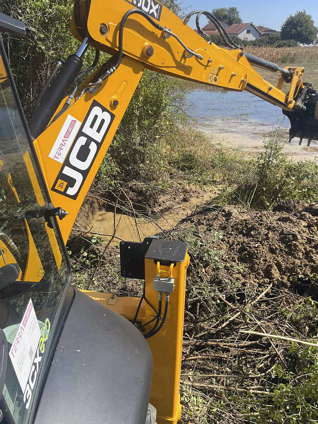 ПРИЈЕДОР, 8. СЕПТЕМБРА /СРНА/ - Радници приједорског "Водовода" данас ће отклонити квар на дистрибутивном цјевоводу због којег већи дио града од 4. септембра није имао уредно водоснабдијевање , изјавио је Срни директор овог предузећа Драгослав Кабић.